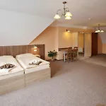 Guest house Eduard 4*