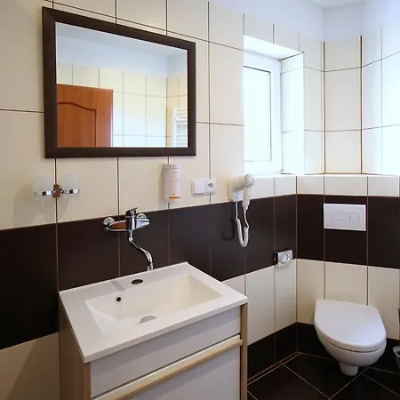 Eduard ゲストハウス 4*