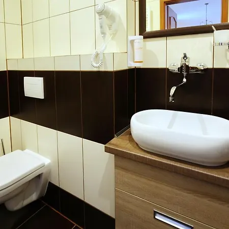 ゲストハウス Eduard