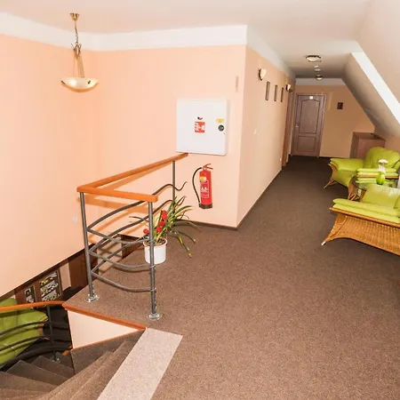 Eduard ゲストハウス