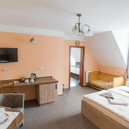 Eduard ゲストハウス